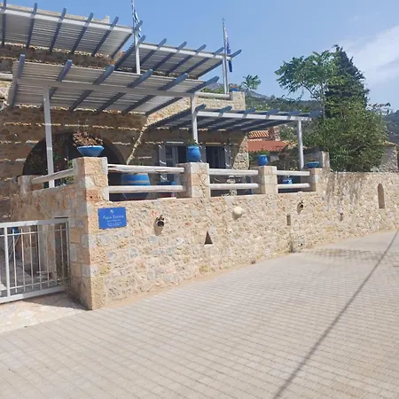 Aqua Retreat Mani شقة *